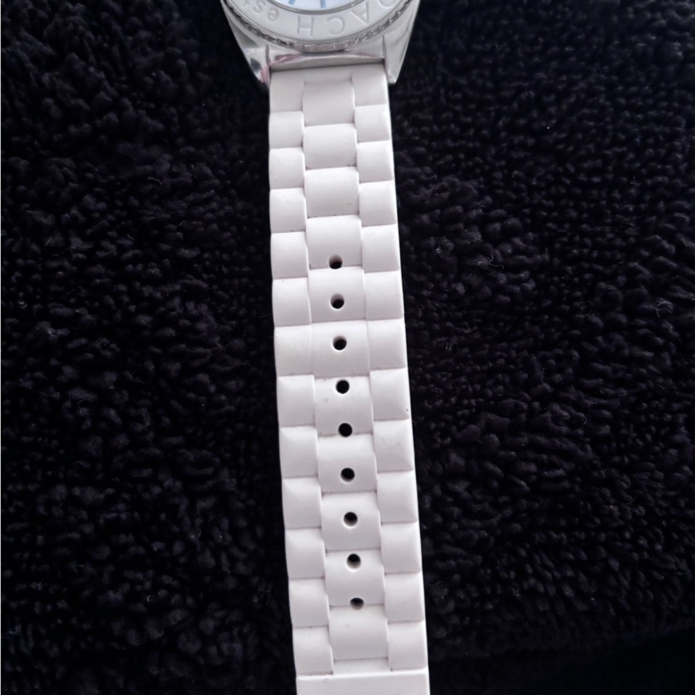 Coach Womens white Watch - Picture 3 of 6